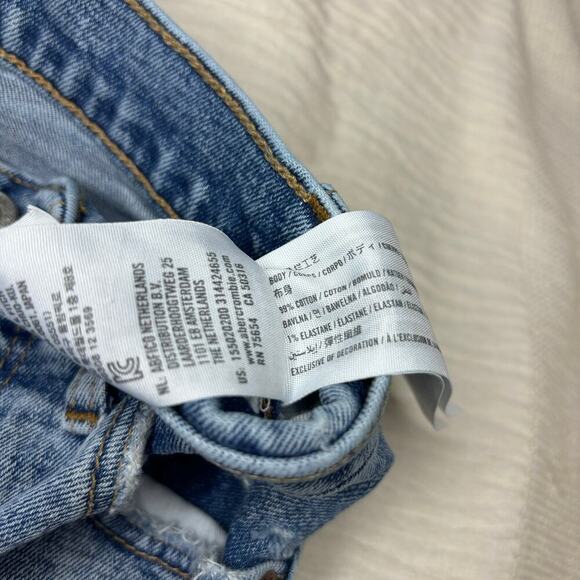 Abercrombie & Fitch Ultra High Rise Ankle Straight Jeans Size 25 - Picture 7 of 10